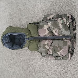 Toddler boy's Zara cameo vest size 2/3 years